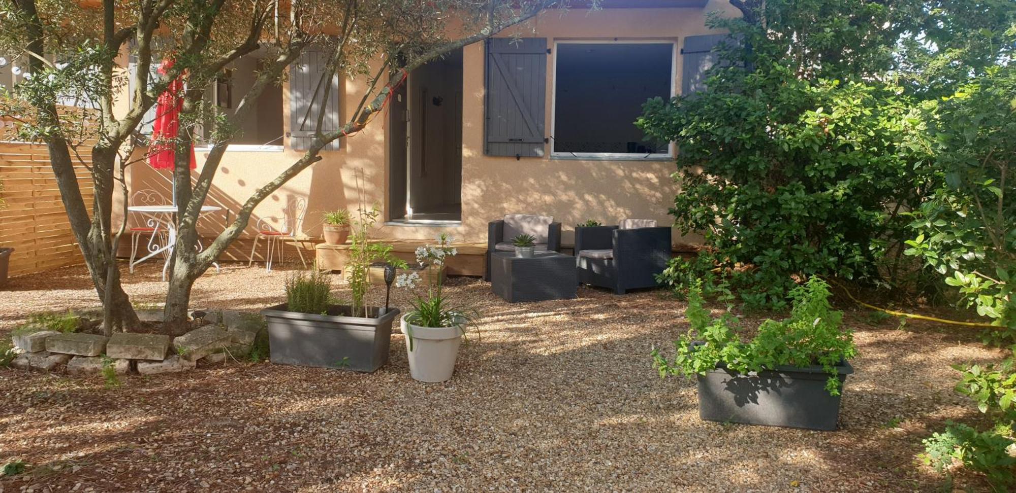 La Vigne Et L'Olivier Apartment Villeneuve-lès-Avignon Exterior photo